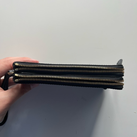 Coach Wristlet - Picture 4 of 10